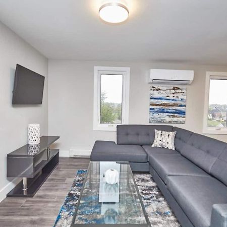 Clifton Hill Hideaway 2B -Two Bedroom Condo Niagara-vízesés Kültér fotó