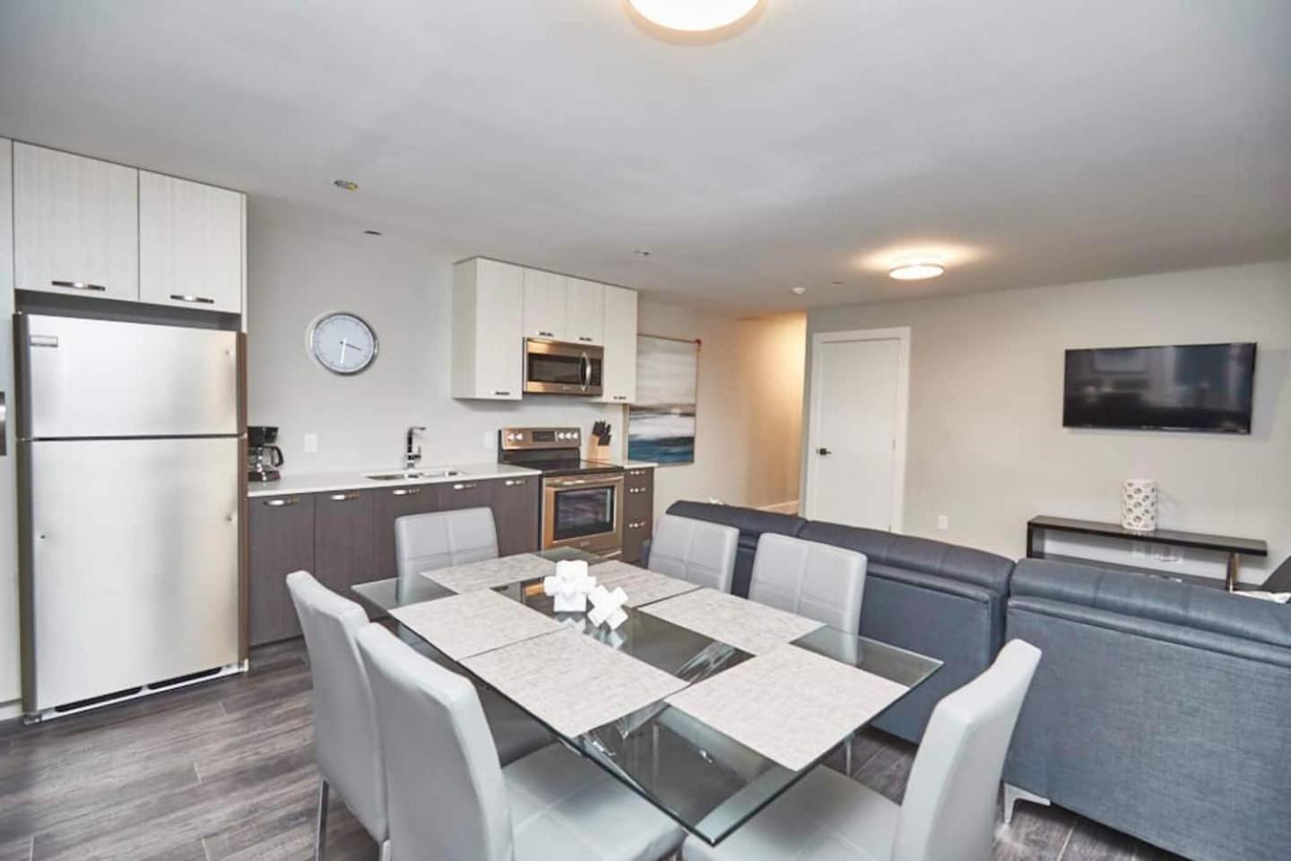 Clifton Hill Hideaway 2B -Two Bedroom Condo Niagara-vízesés Kültér fotó